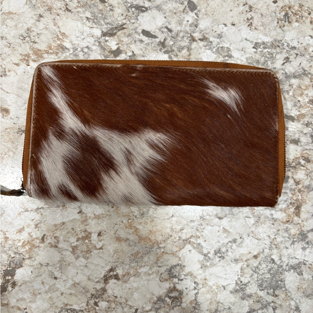 Brown and White Cowhide Leather Zip Wallet
